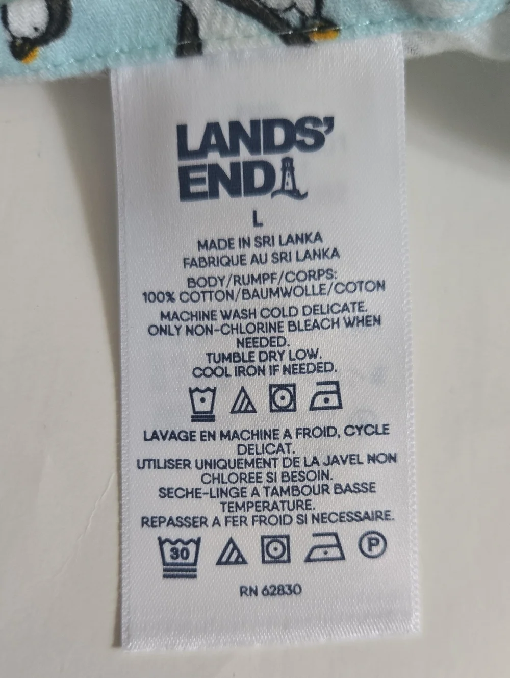 Lands' End Dog Bandana Large Light Blue Winter Penguin Print L
